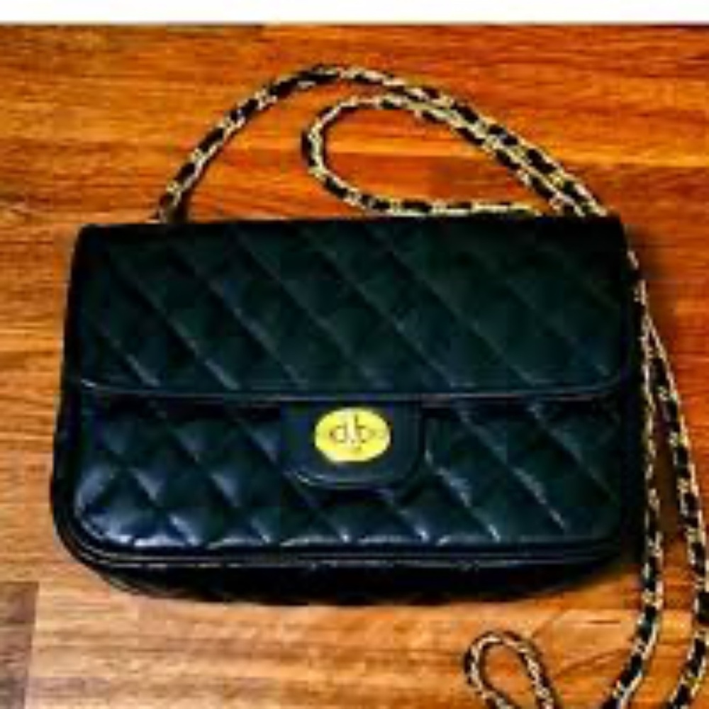Leather quilted purse